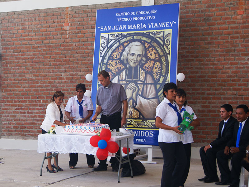 Misa por el d&iacute;a de San Juan María Vianney