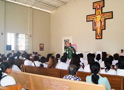 Misa por el d&iacute;a de San Juan María Vianney