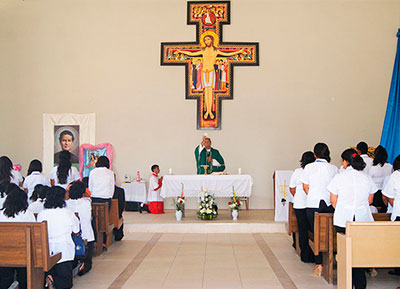 Misa por el d&iacute;a de San Juan María Vianney