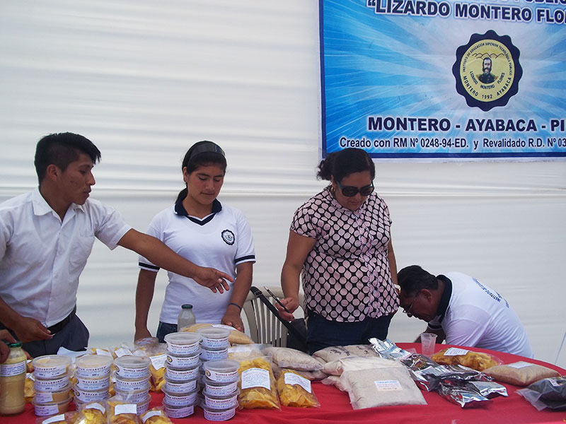 Participaci&oacute;n en Feria Regional de Cetpros